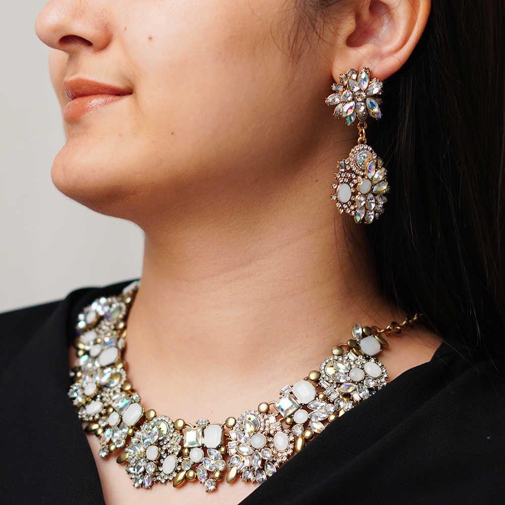 Charish White Earrings & Necklace Set