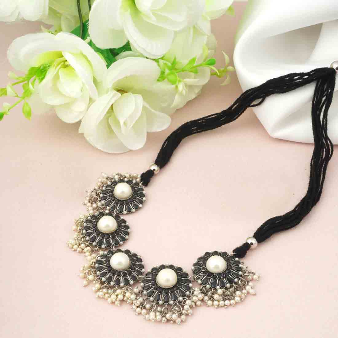 Round Black Crystal Choker Necklace