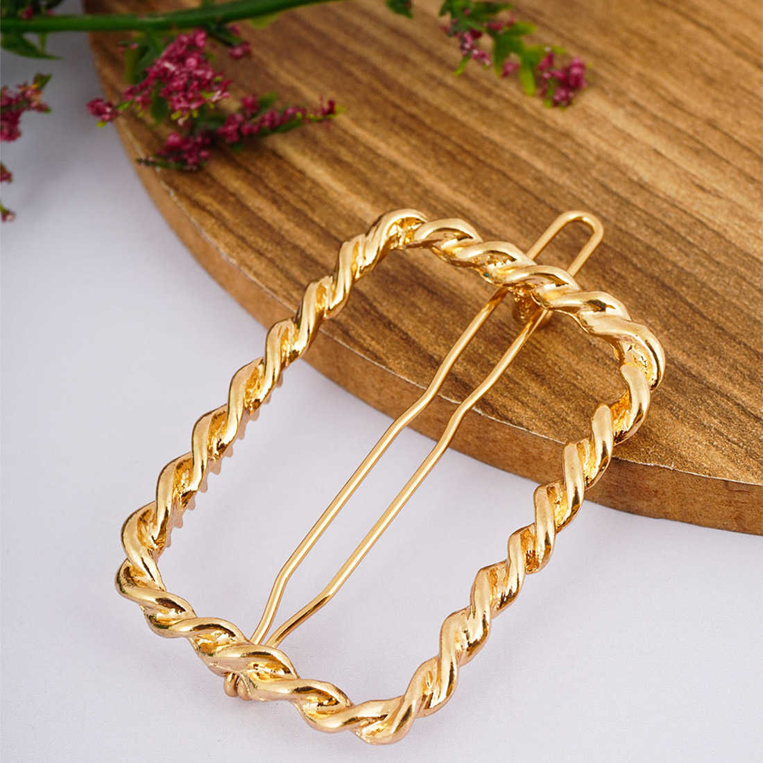 Gold Twisted Rectangular Hair Clip