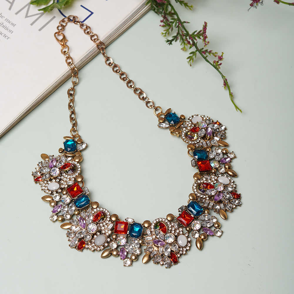 Multicolor Charish Statement Choker Neckpiece