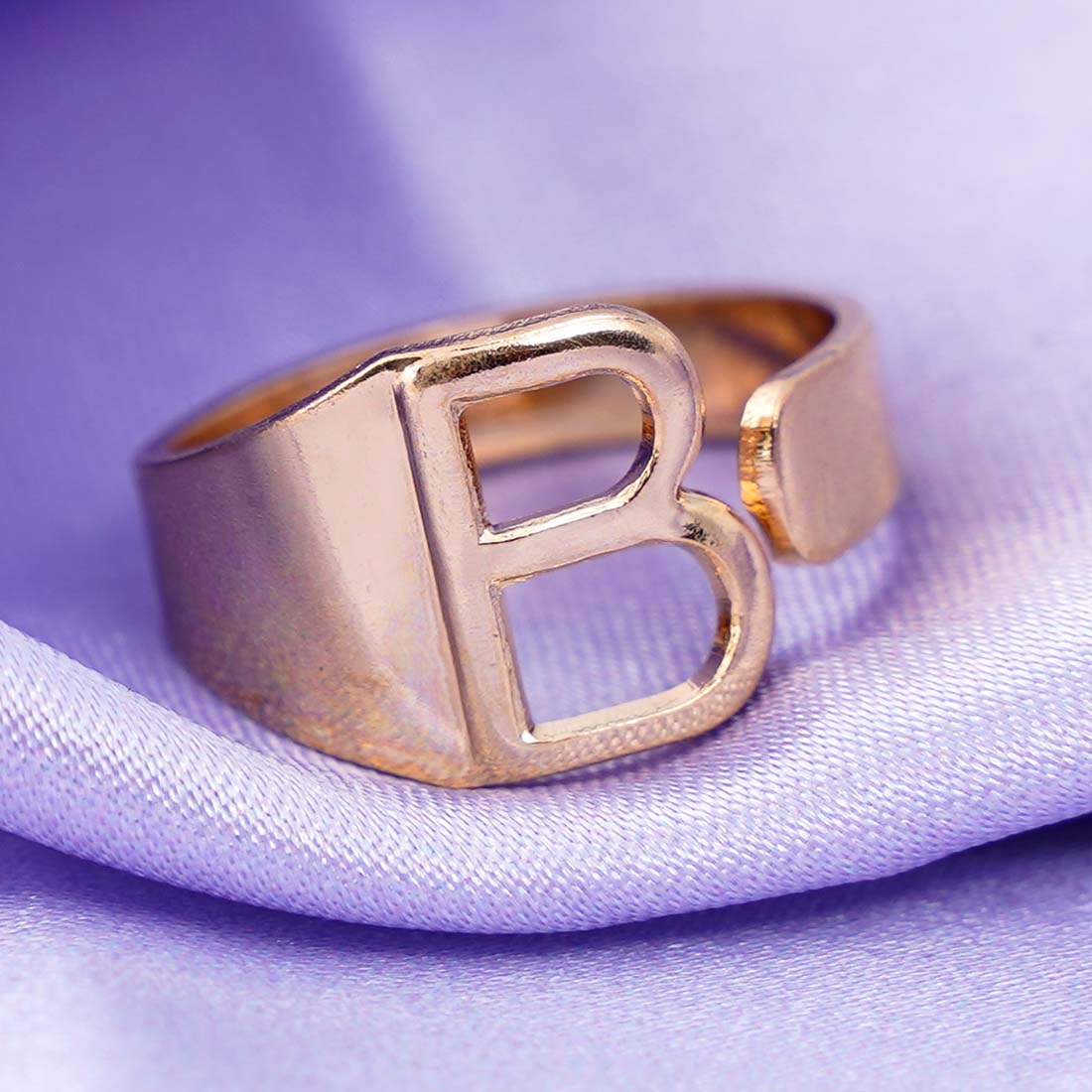 Alphabet B Gold Band Ring - Ferosh