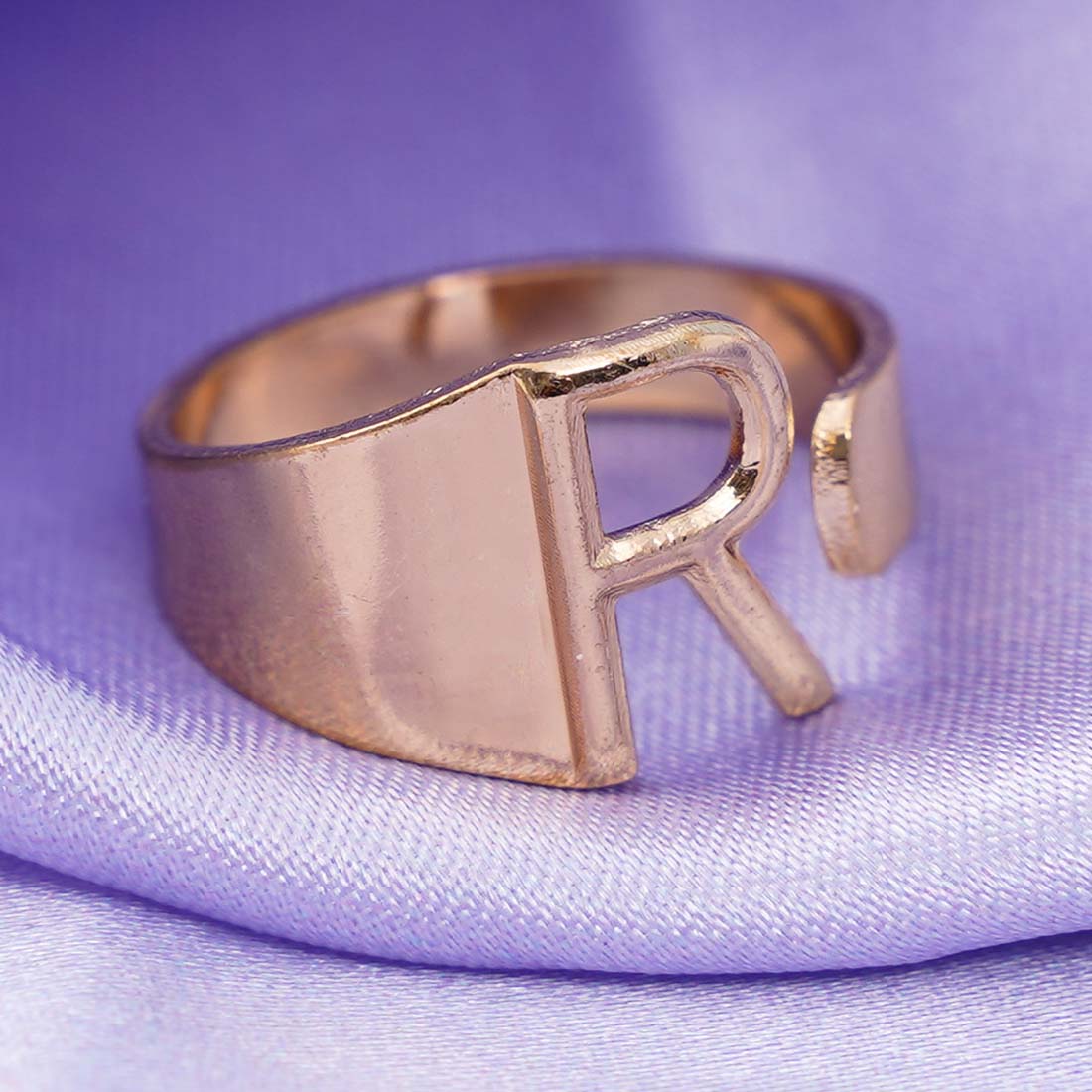 Alphabet R Gold Band Ring - Ferosh