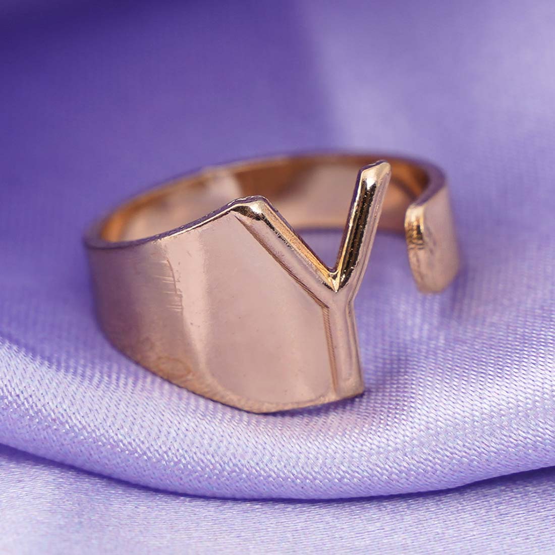 Alphabet Y Gold Band Ring - Ferosh
