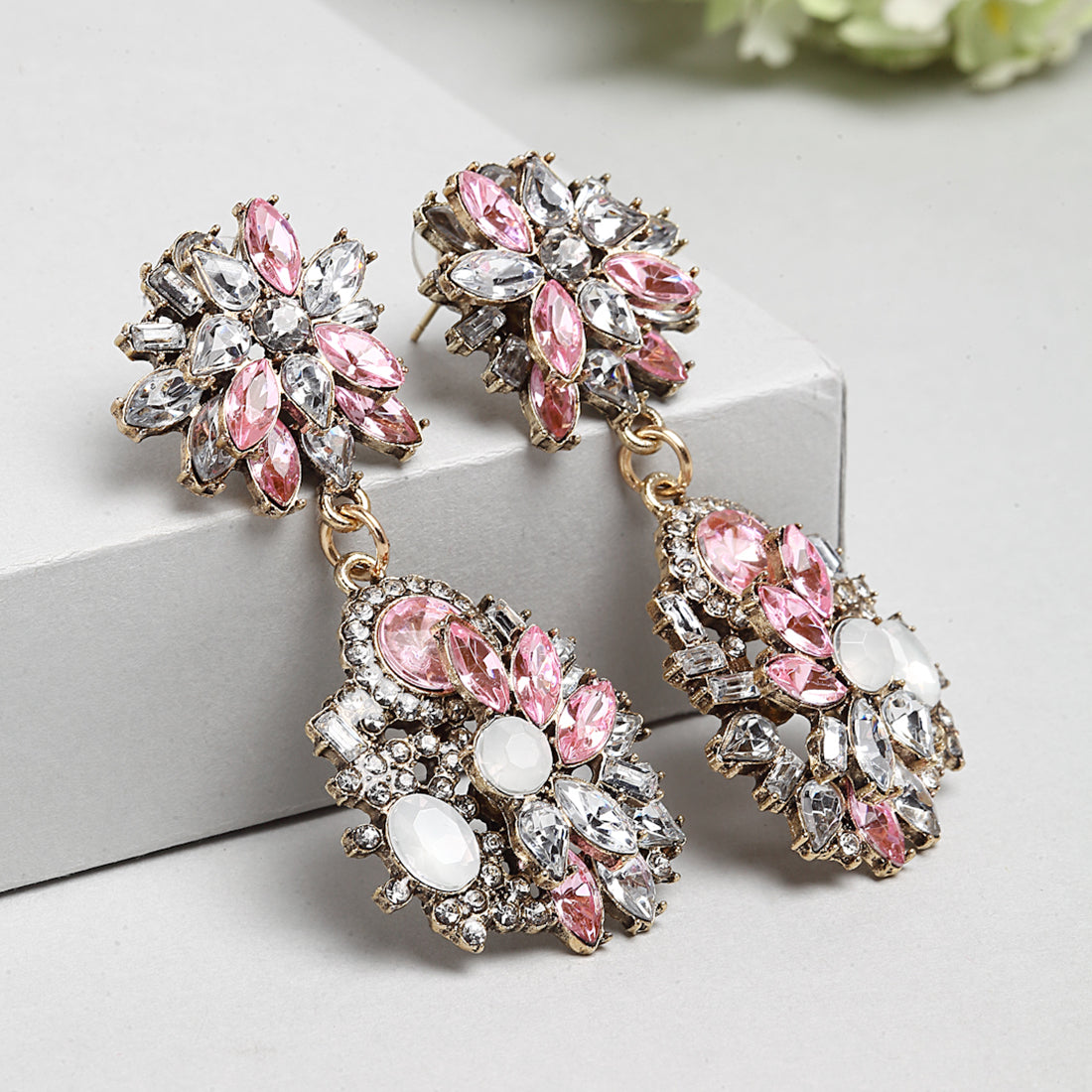 Charish Earrings - Pink