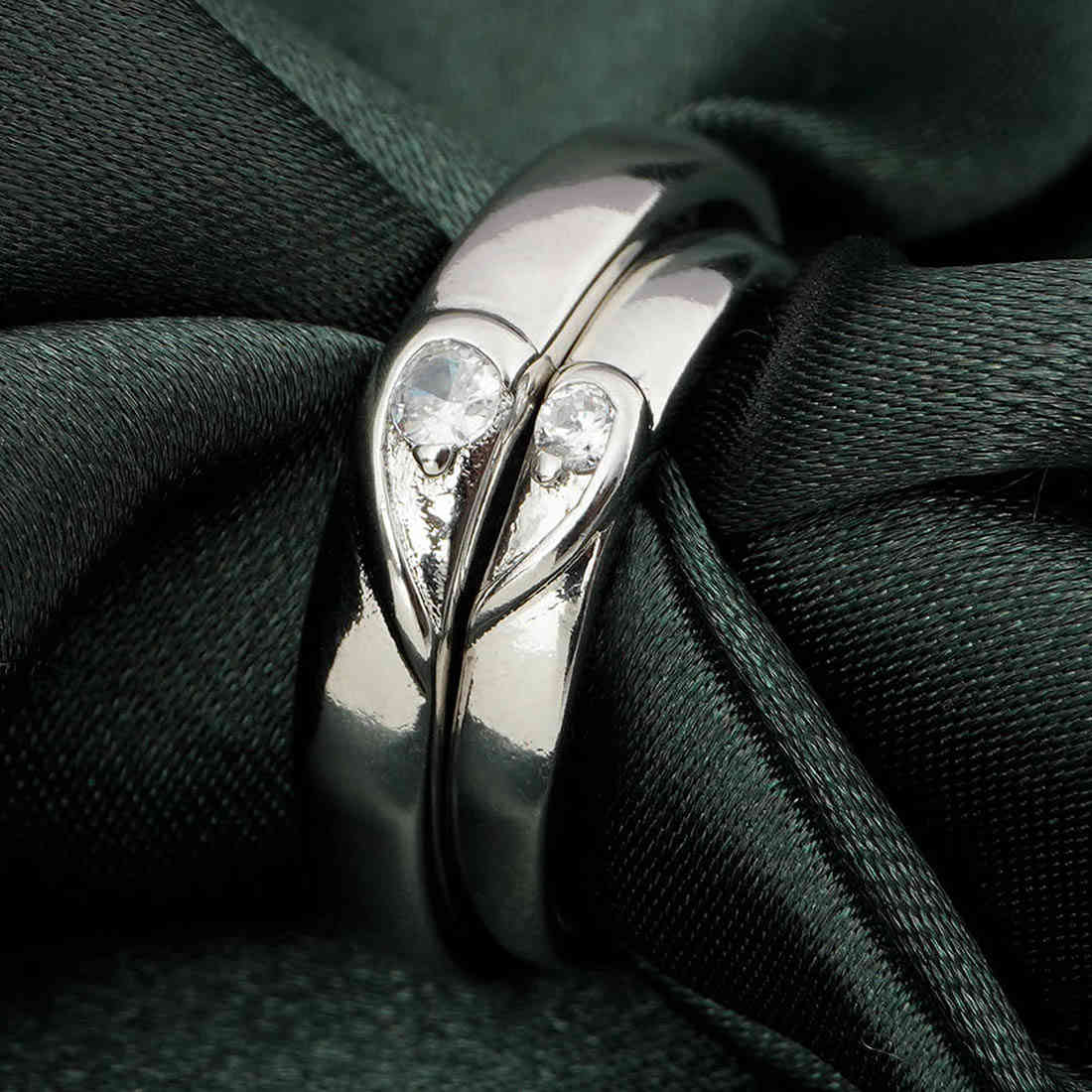 Conjoint Heart Couple Rings