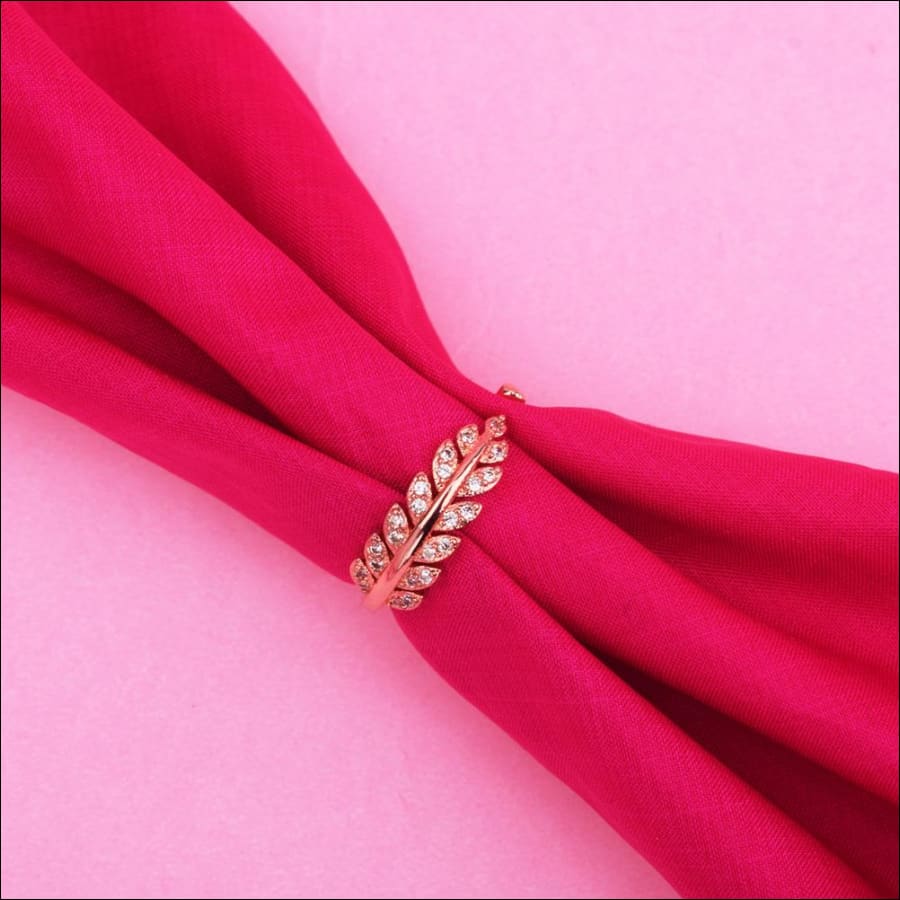 Crystal RoseGold leaf ring