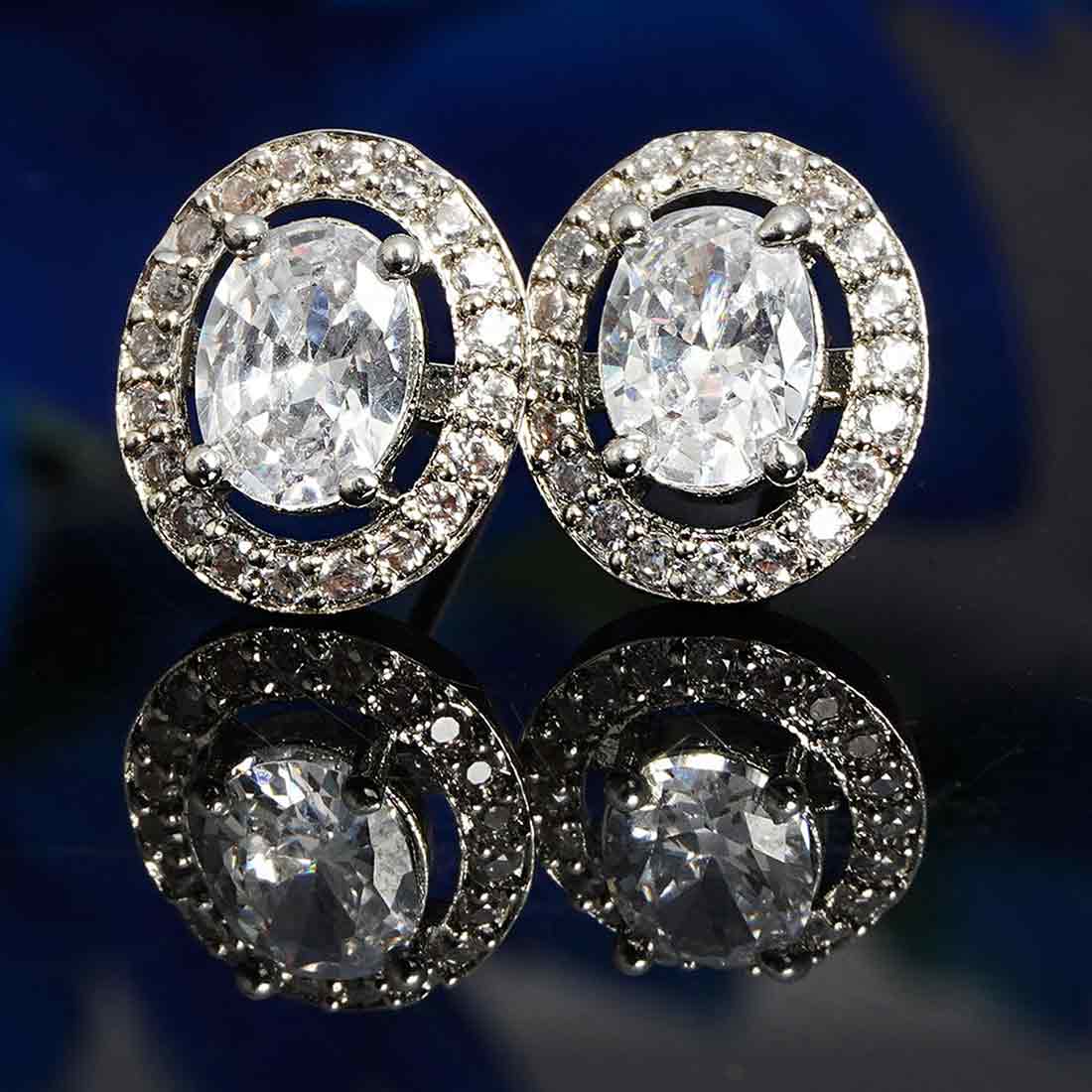 Diamond Center Rhinestone Studs

