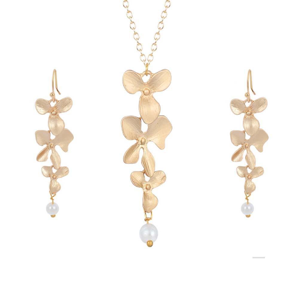 Gold Flower Layered Jewellery Set