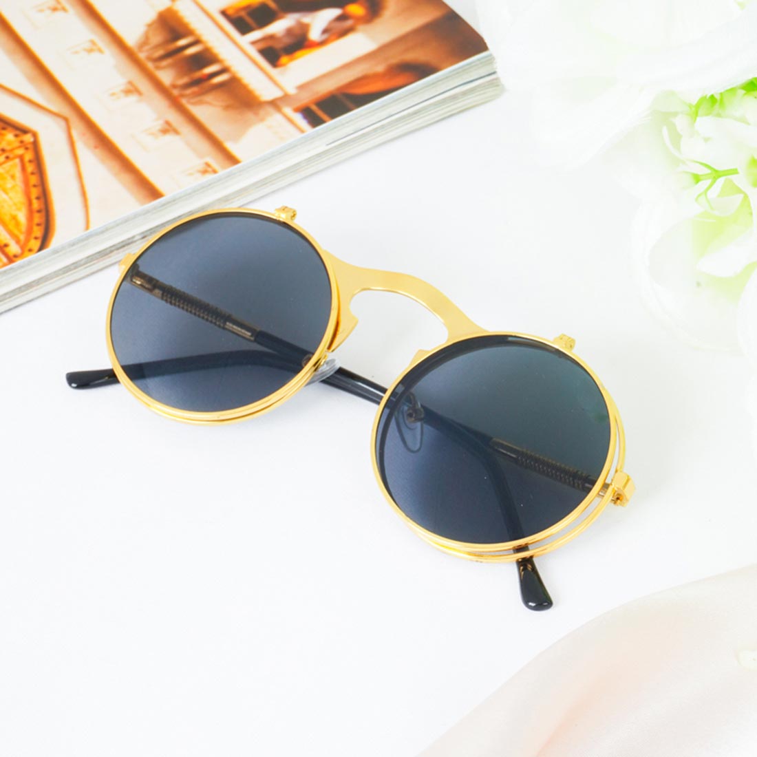 Gold Lined Round Glares