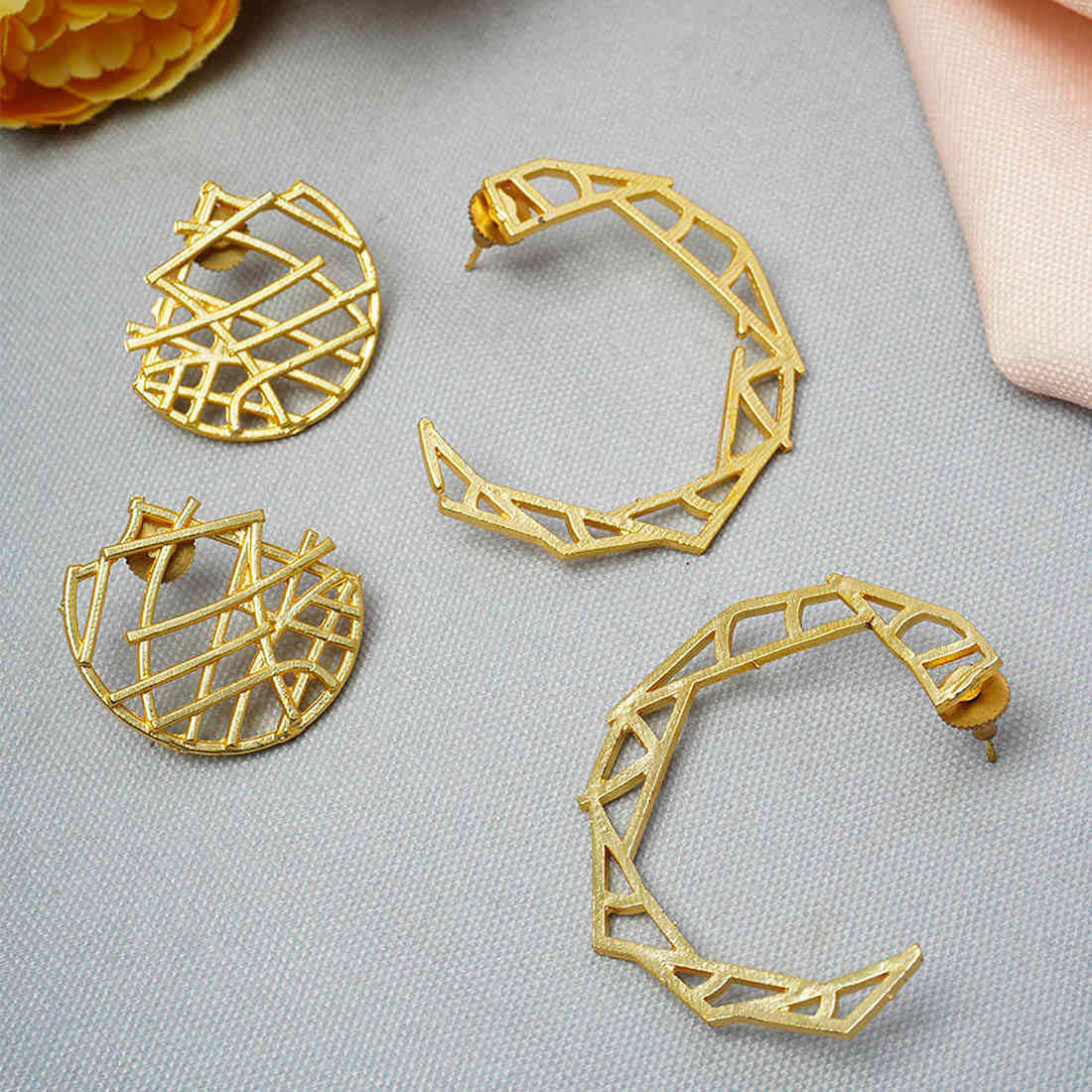 Gold Toned Mesh Stud Earrings Set of 2 Pairs