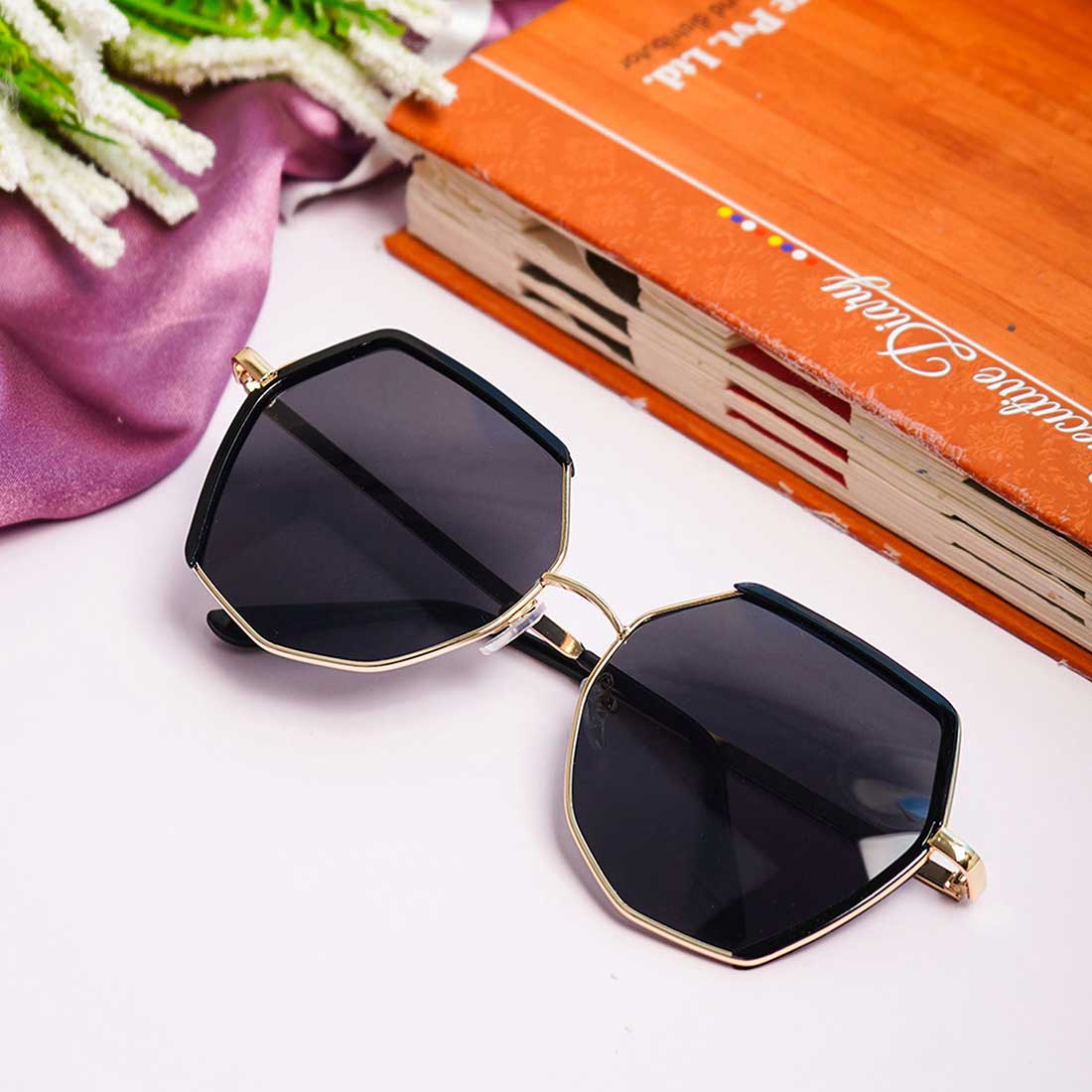Grey Geometric Sunglasses
