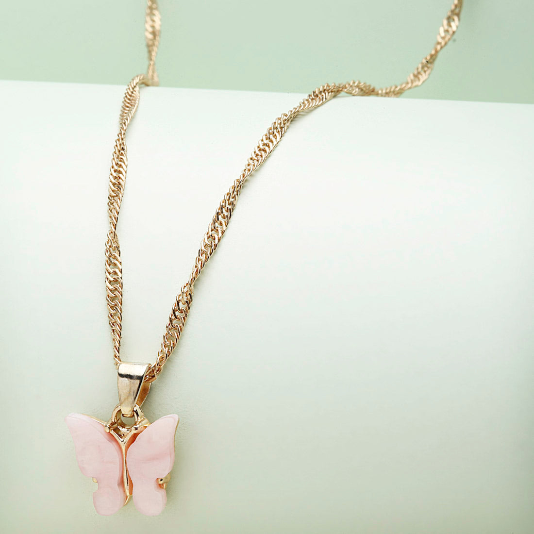 Haiba Pink Butterfly Chain
