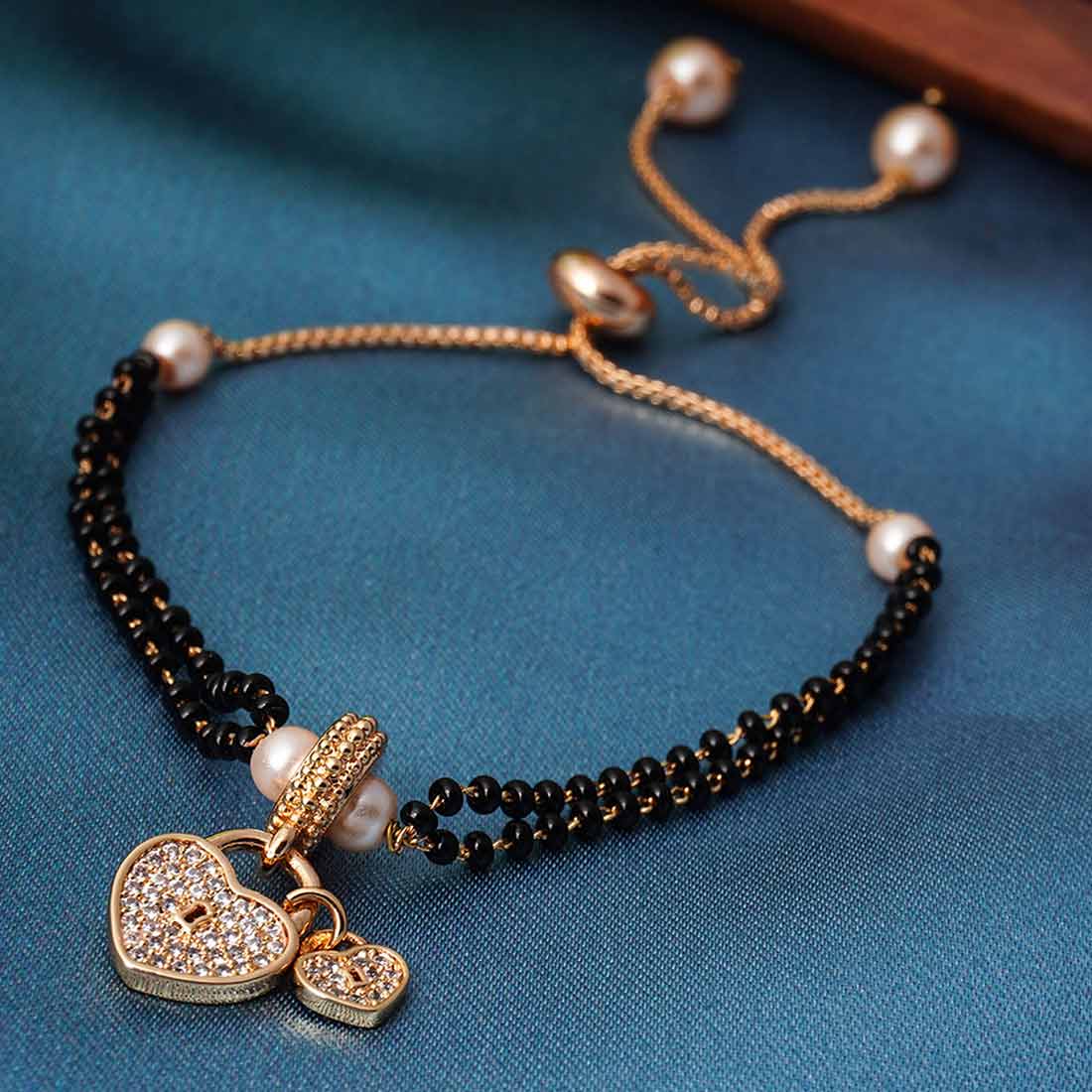 Heart Charm Beaded Bracelet
