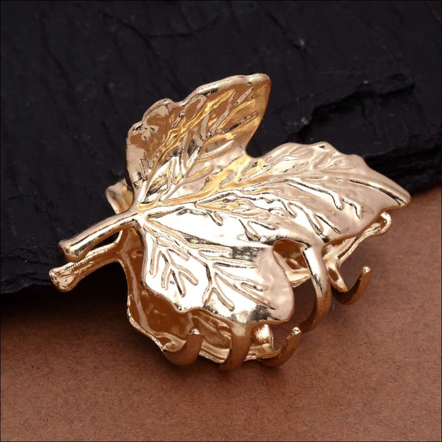 Luxe Leaf Clutcher