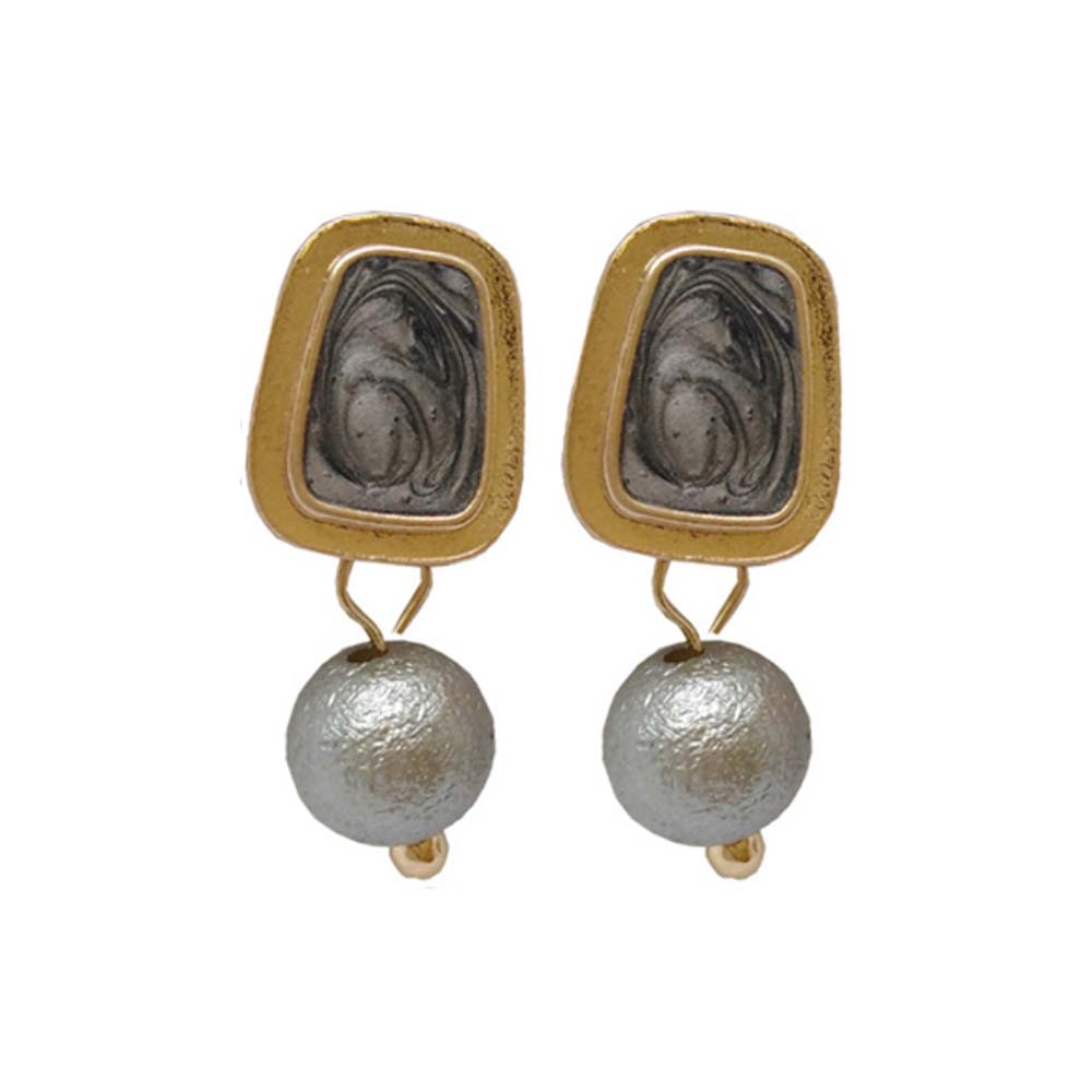 Ozias Charismatic Grey Pearl Golden Earrings