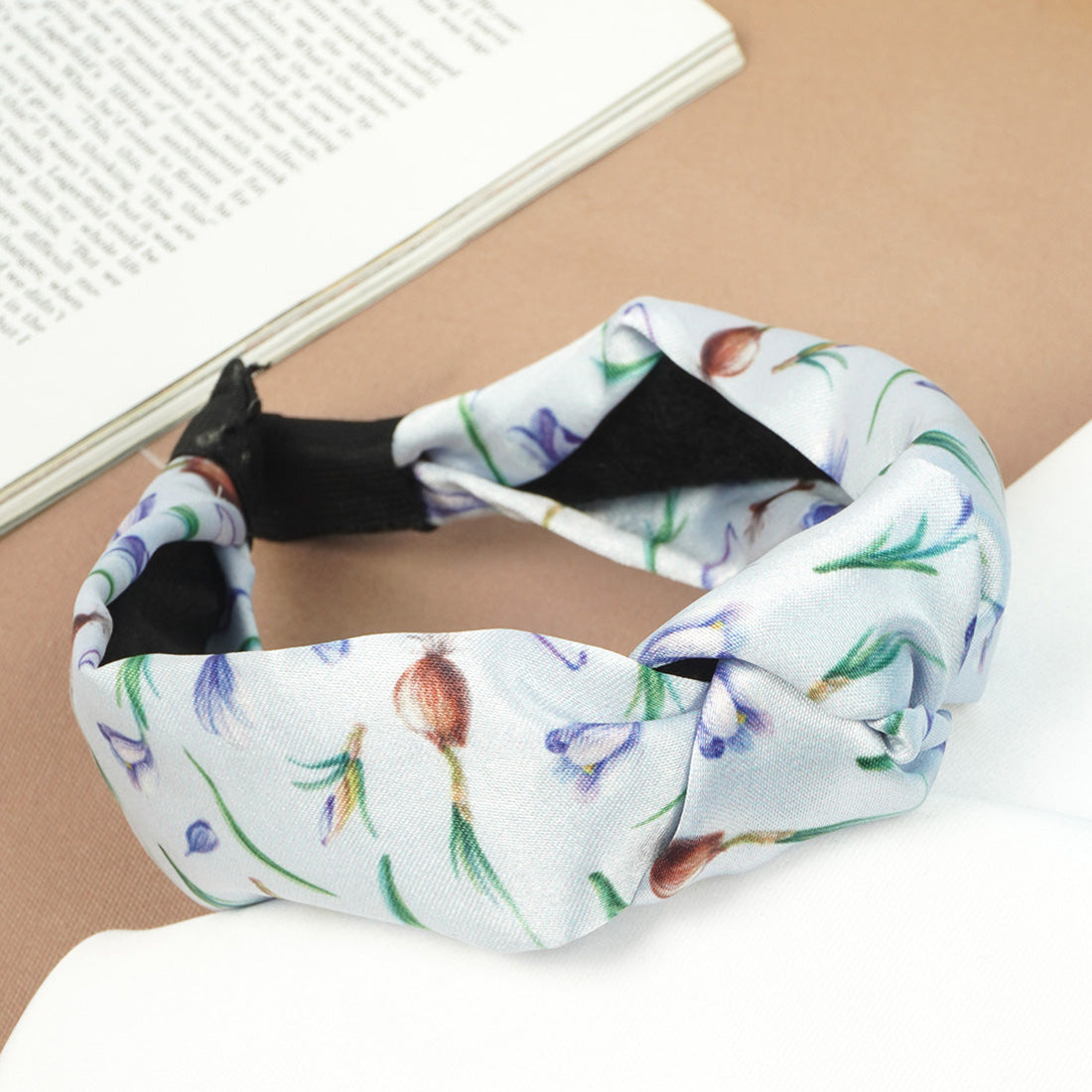 Women White & Green Printed Knotted Hairband